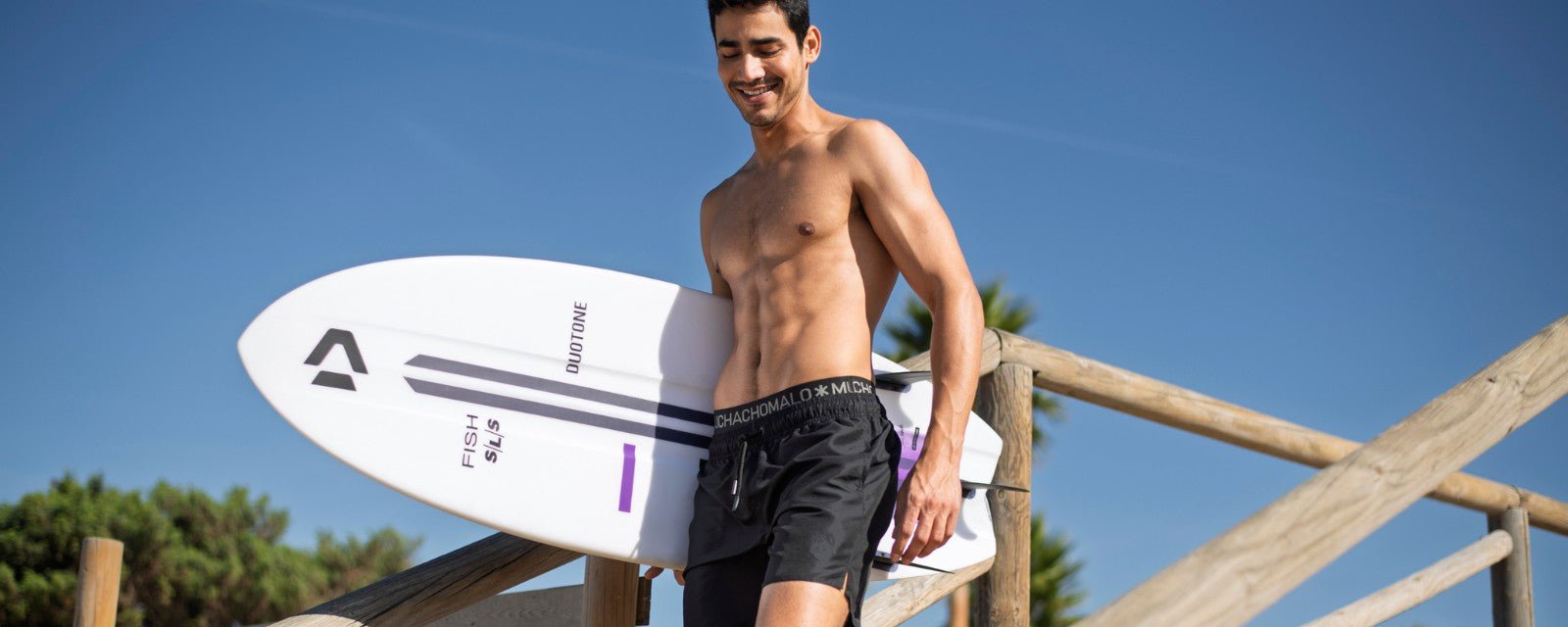 Zwembroek trends in 2025: dit zijn de 4 stijlen die je deze zomer gaat zien